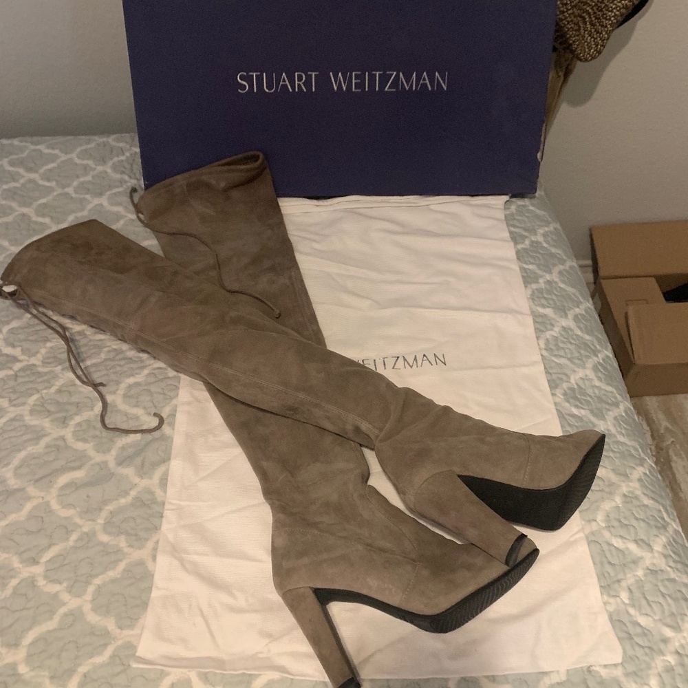 Stuart Weitzman Gray Over the Knee Boots with High Heel and rounded Toe